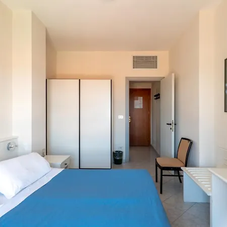 Hotiday Collection - Centro 3* Alassio