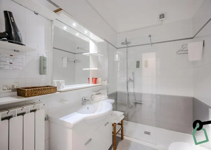 Hotiday Collection - Centro Hotel 3*