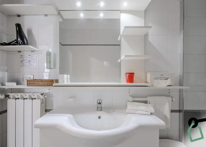 Hotiday Collection - Centro 3* Alassio