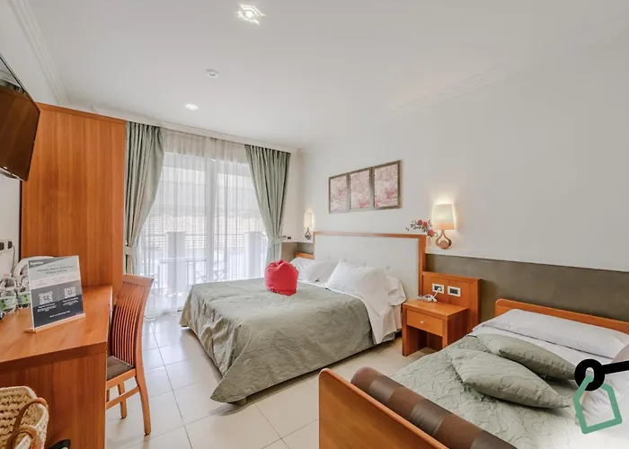 Hotiday Collection - Centro Hotel 3*