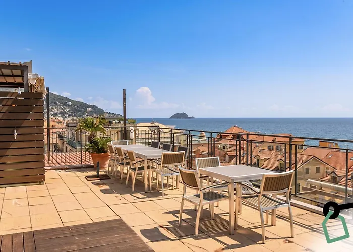 Hotiday Collection - Centro 3*