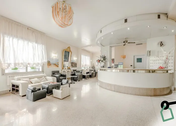 Hotiday Collection - Centro Hotel 3*